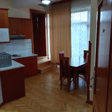 Beli Bor Apartment