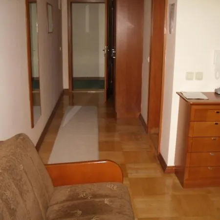 Apartment Beli Bor